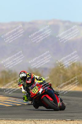 media/Mar-20-2025-Racers Edge (Thu) [[0731d8e3a1]]/2-B Group/Session 2 (Turn 7)/